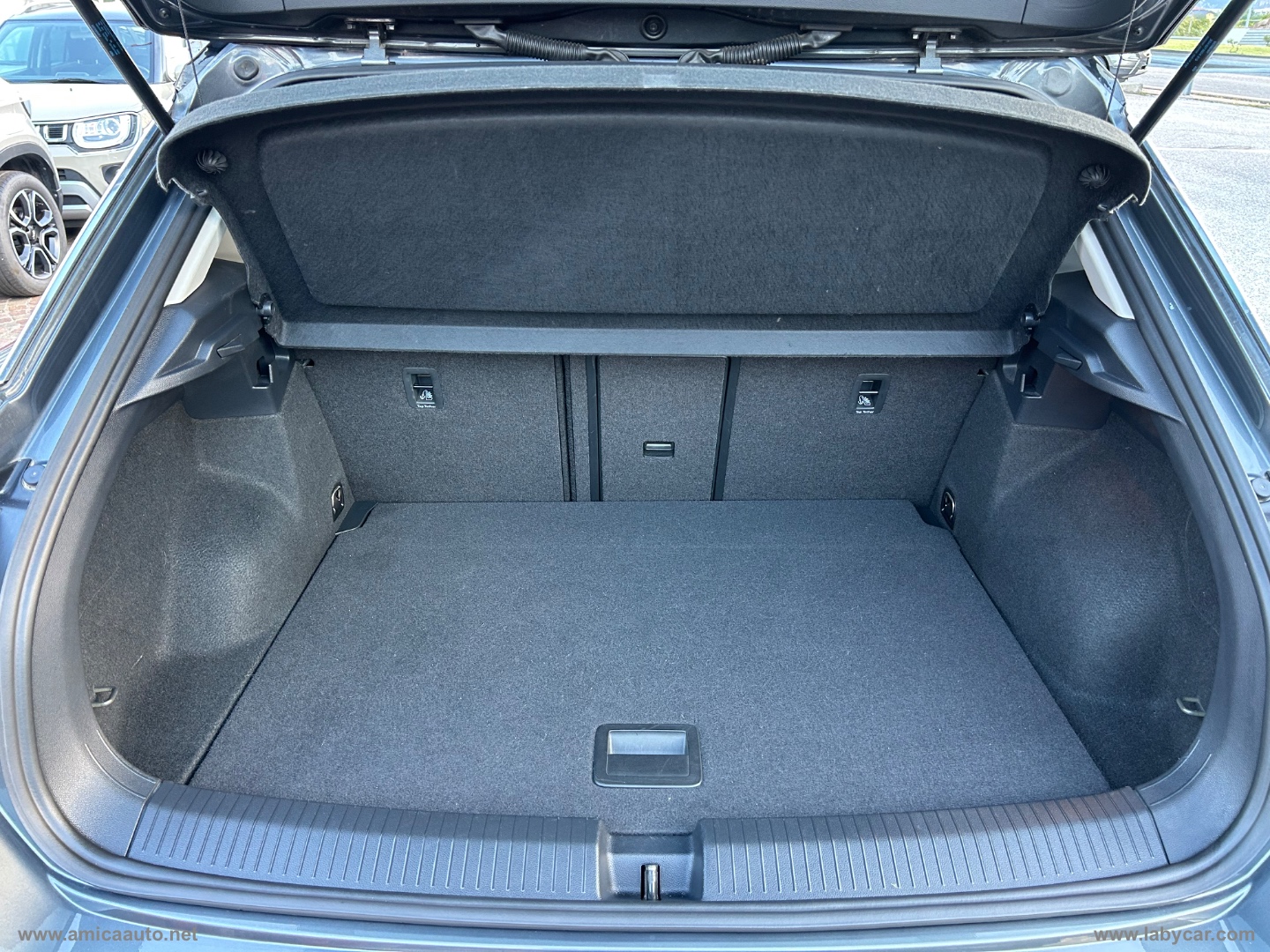 T-Roc 1.6 TDI SCR Advanced BlueMot.Tech. - immagine 15