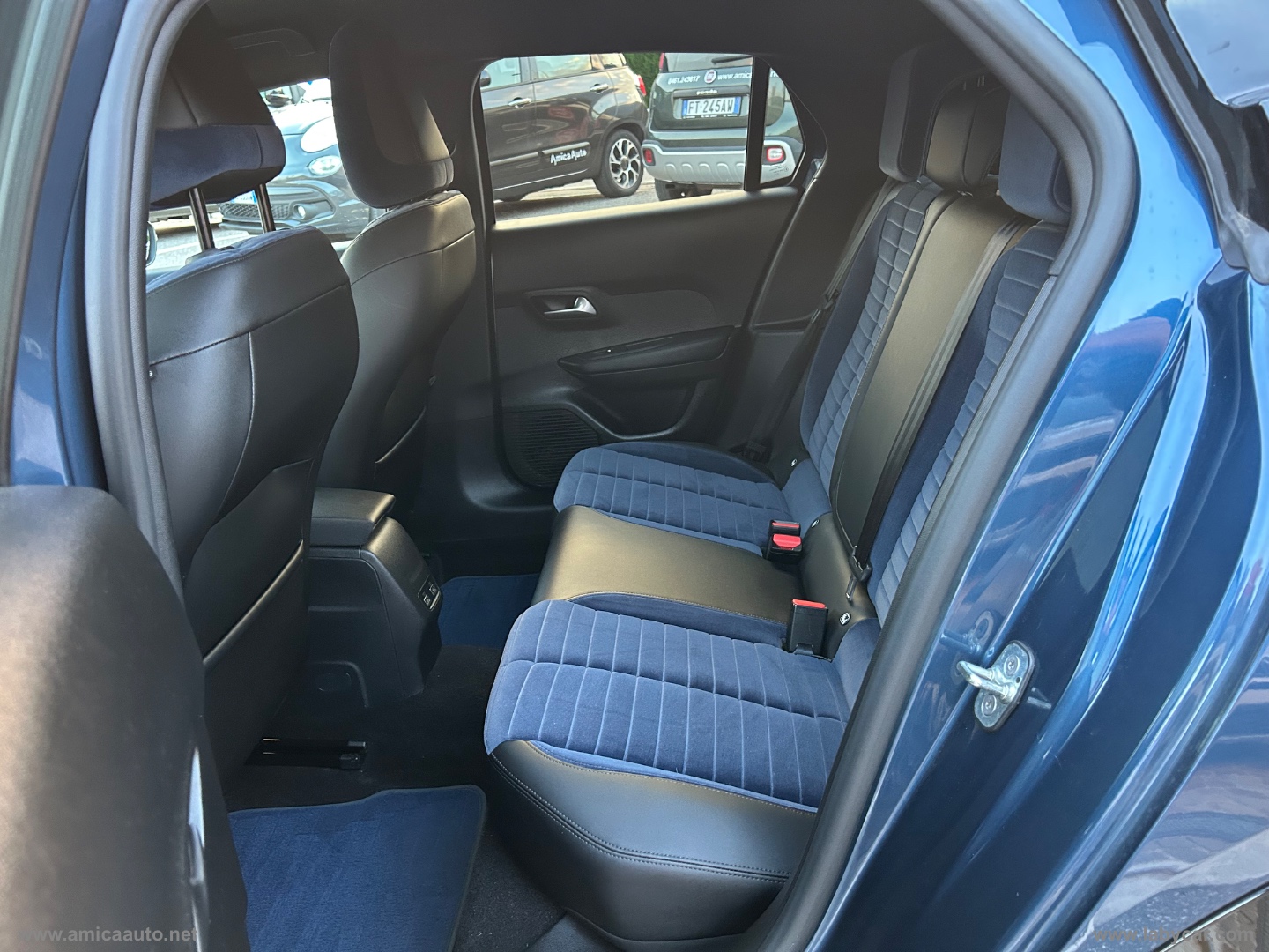 Ypsilon Hybrid e-DCT Ed.Limitata Cassina - immagine 15