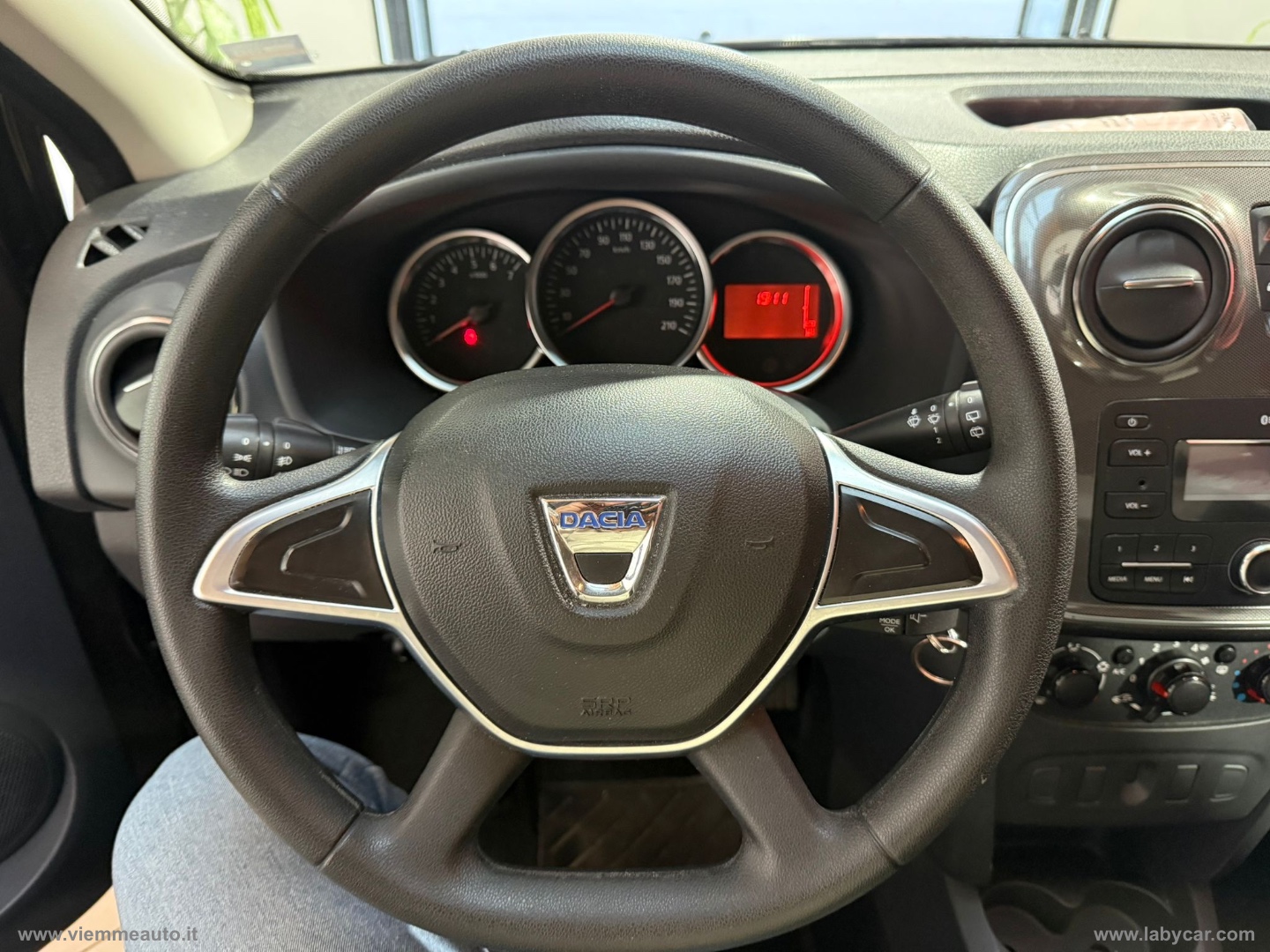 Sandero Stepway 1.0 SCe 75CV Access - immagine 15