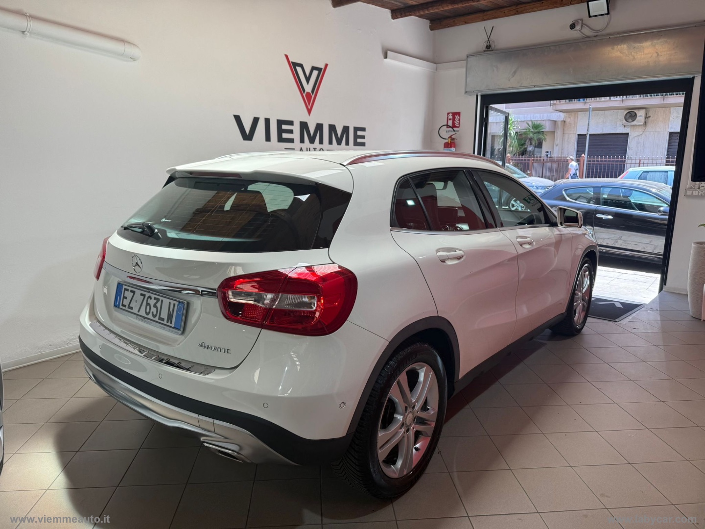 GLA 200 CDI Automatic 4Matic Premium - immagine 15