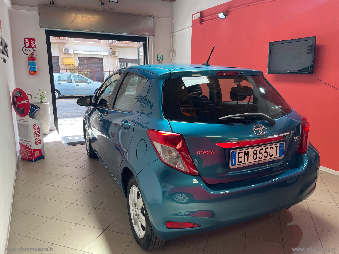 Yaris 1.0 5p. Active - immagine 15