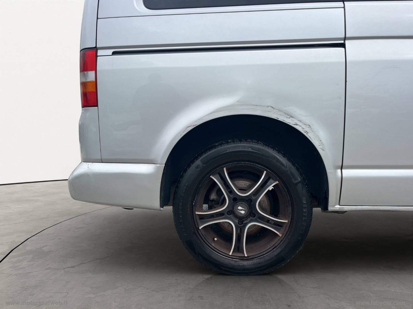 Transporter 1.9 TDI 102CV PC Kombi - immagine 15
