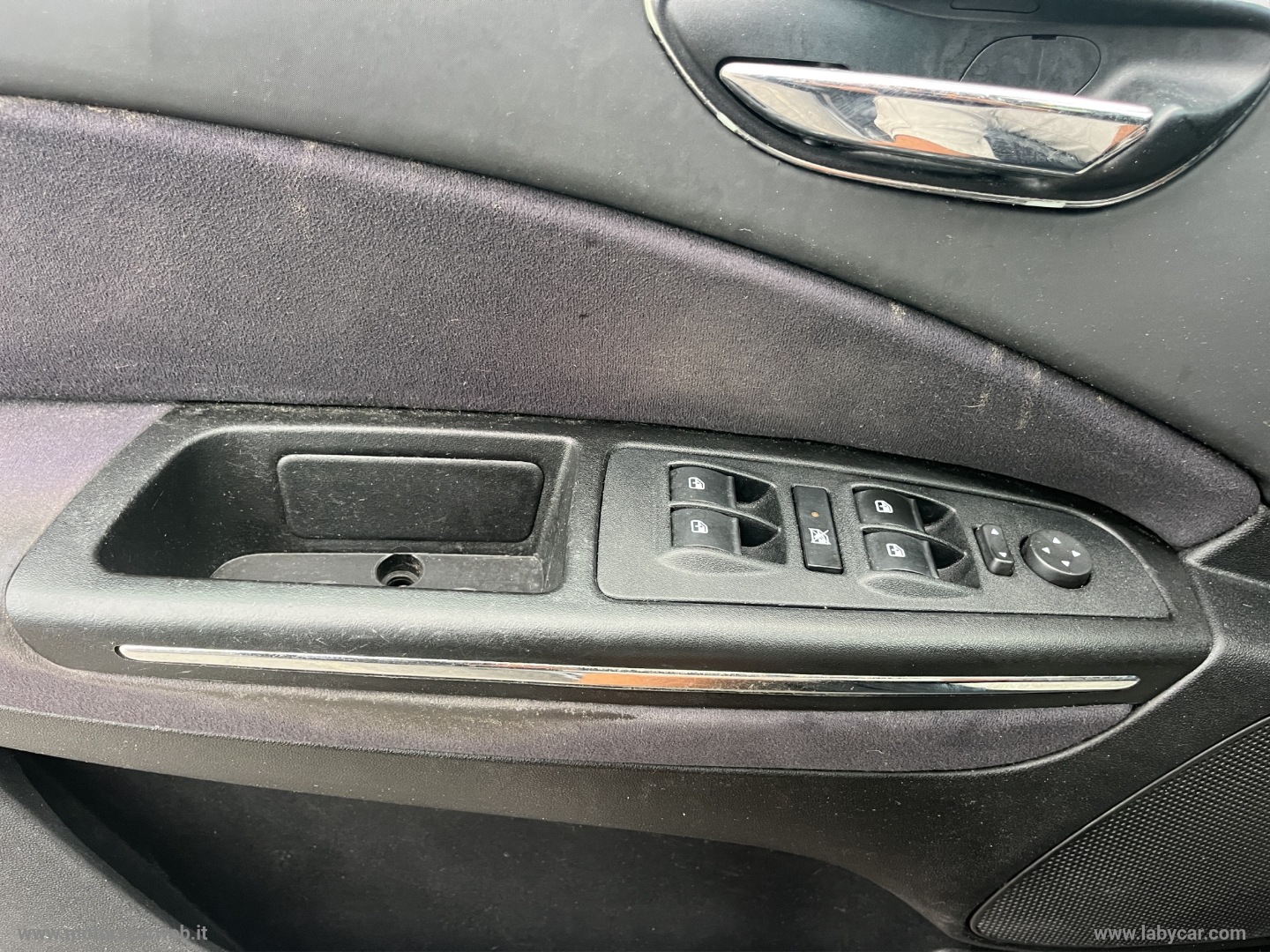 Bravo 1.6 MJT 120 CV Emotion - immagine 15