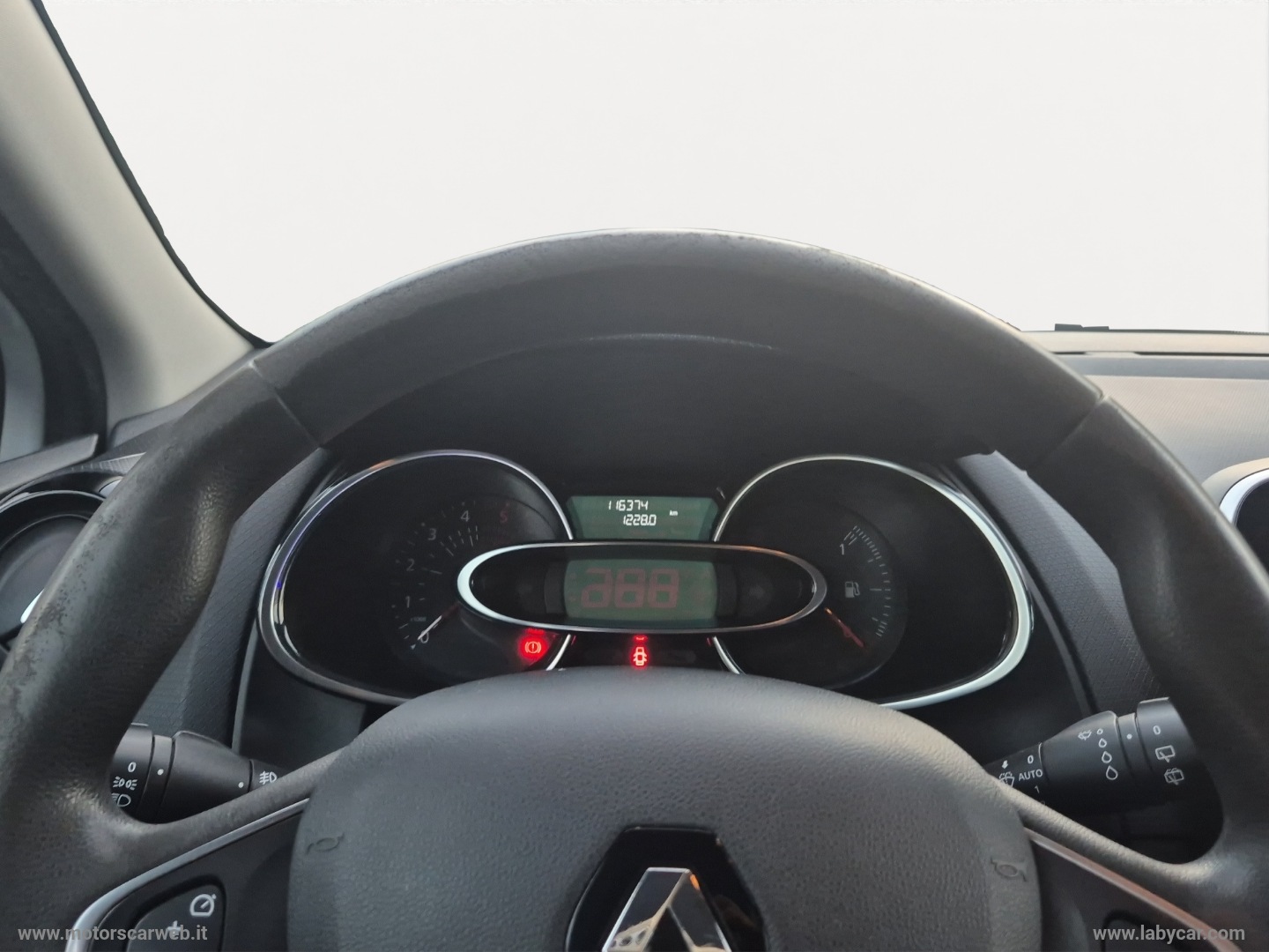 Clio dCi 8V 75 CV S&S 5p. Energy Zen - immagine 15