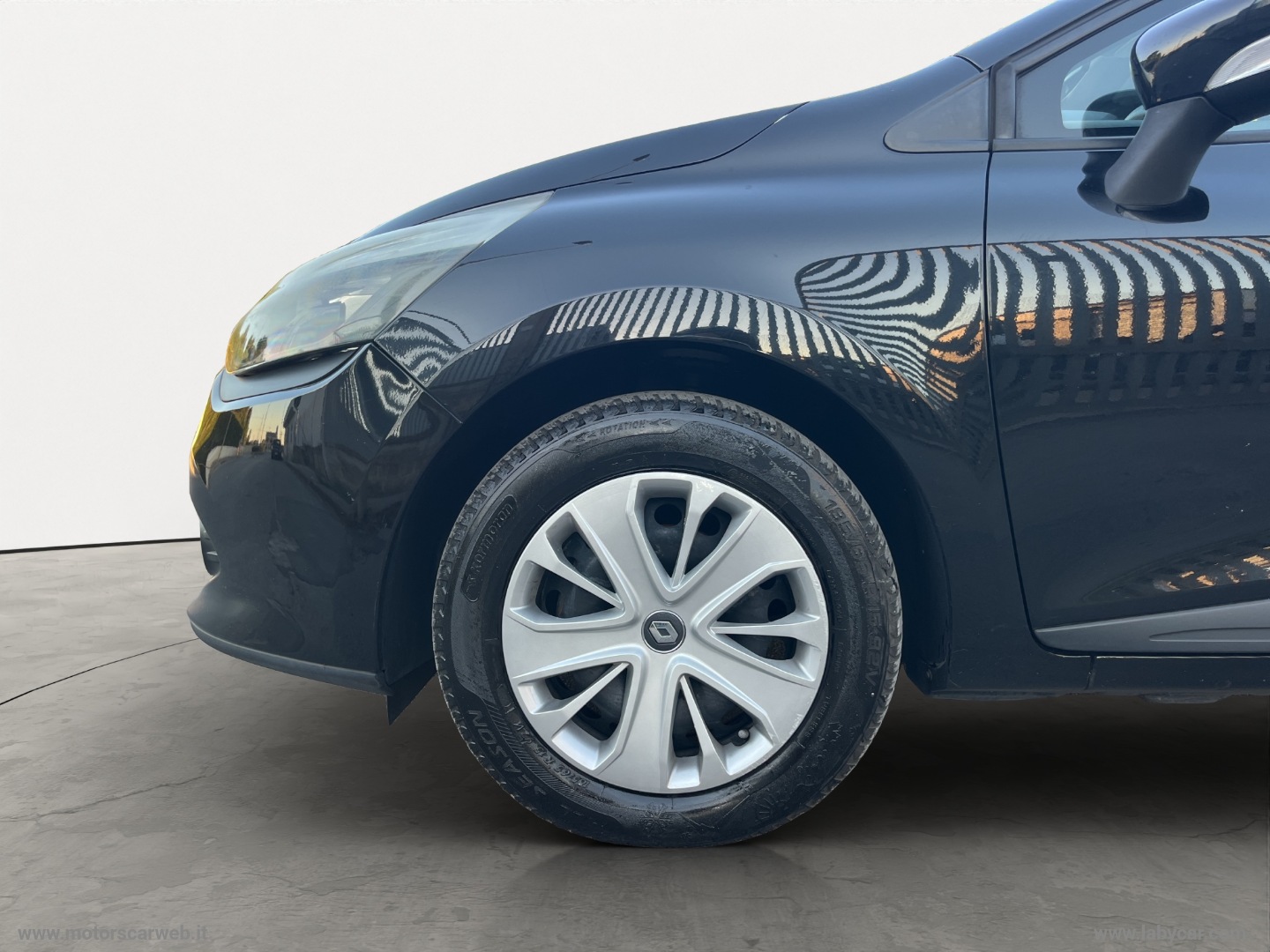 Clio 1.5 dCi 8V 75 CV 5p. Live - immagine 15
