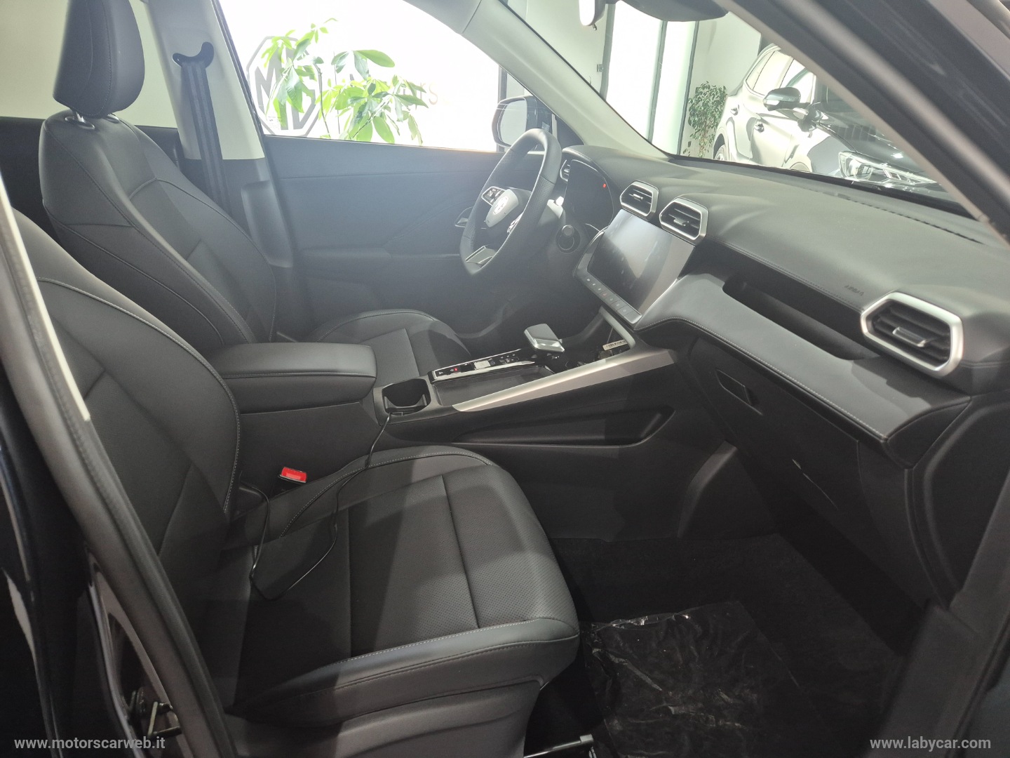 ZS Hybrid+ Luxury TETTO APRIBILE - immagine 15
