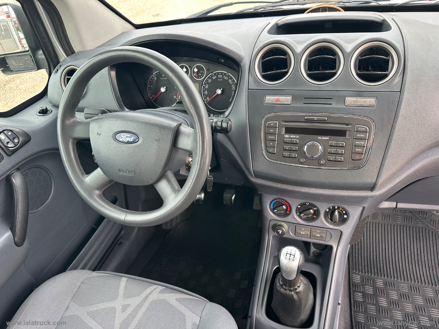 TOURNEO CONNECT N1 5 POSTI - immagine 15