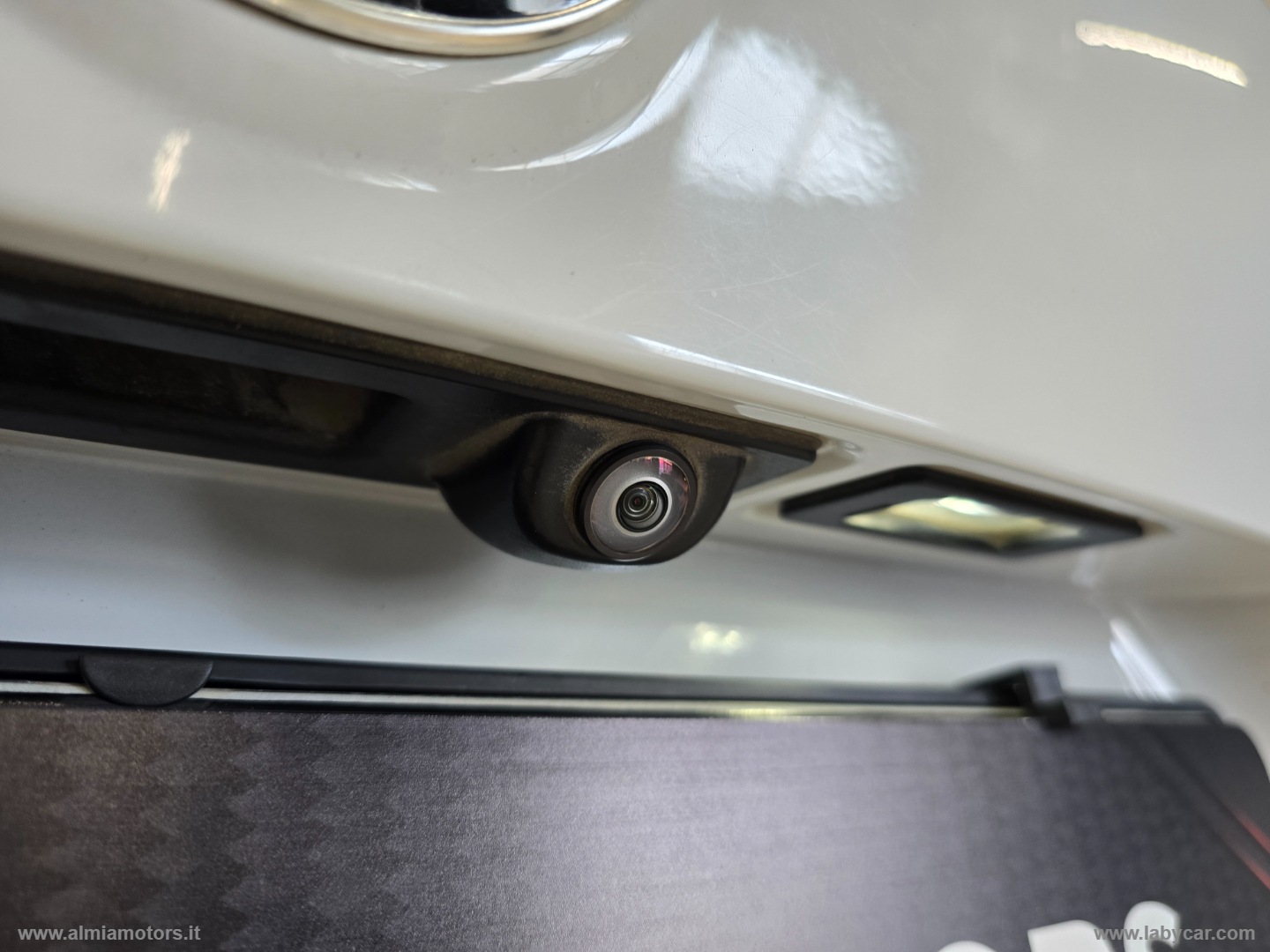 X1 sDrive18d xLine - immagine 15