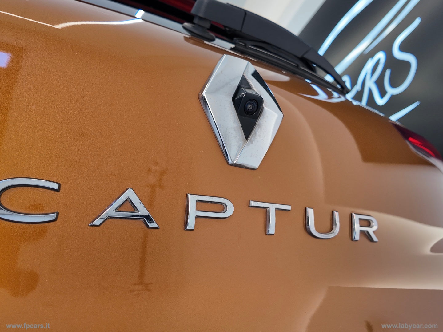 Captur Pl.-in Hybr. E-Tech 160 Init.Par. - immagine 15