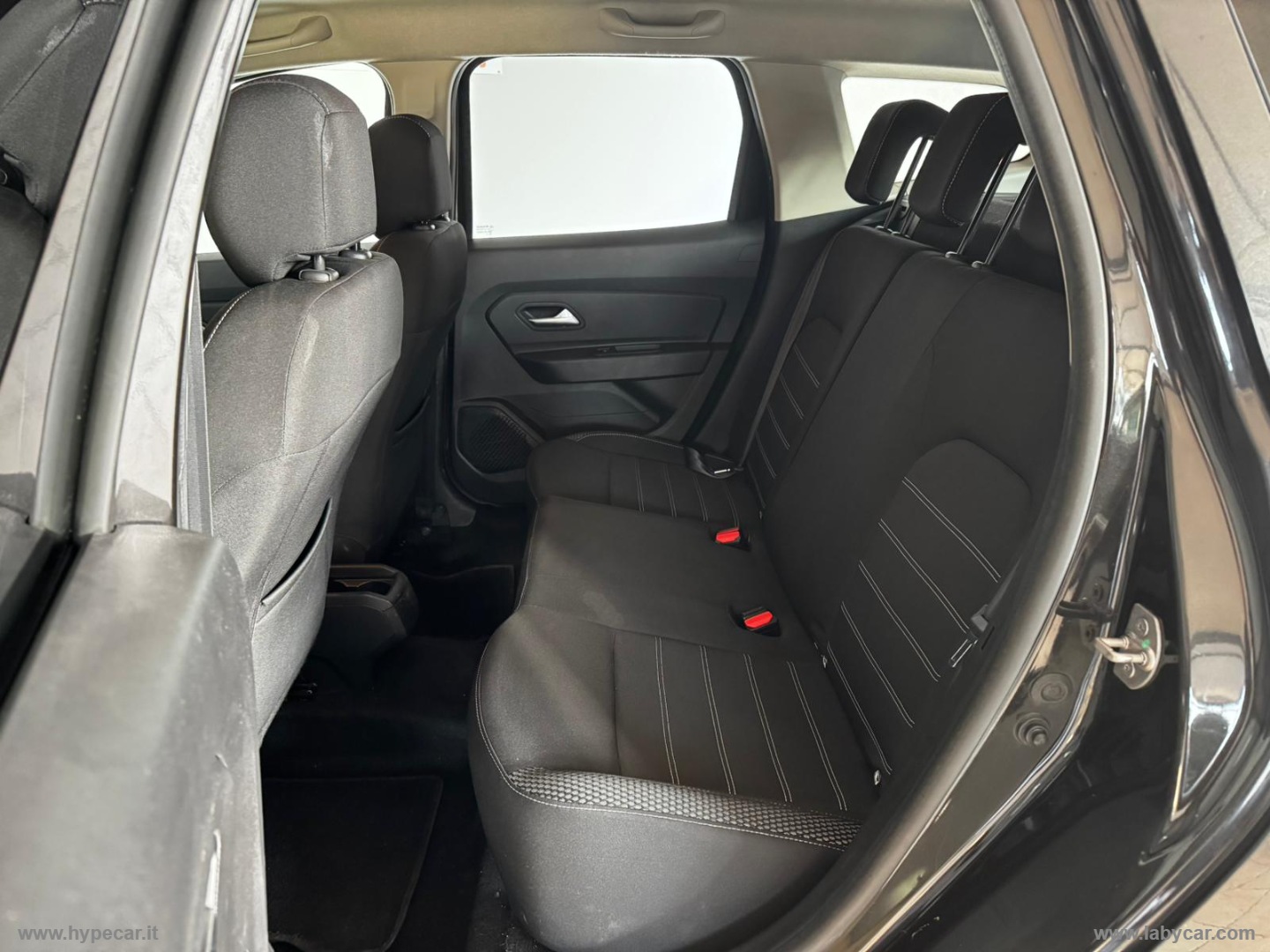 Duster 1.0 TCe 100 CV ECO-G 4x2 Prestige - immagine 15