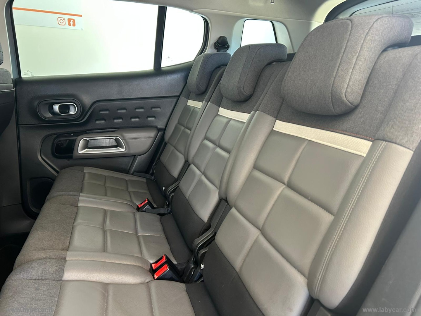 C5 Aircross BlueHDi 130 S&S Shine - immagine 15