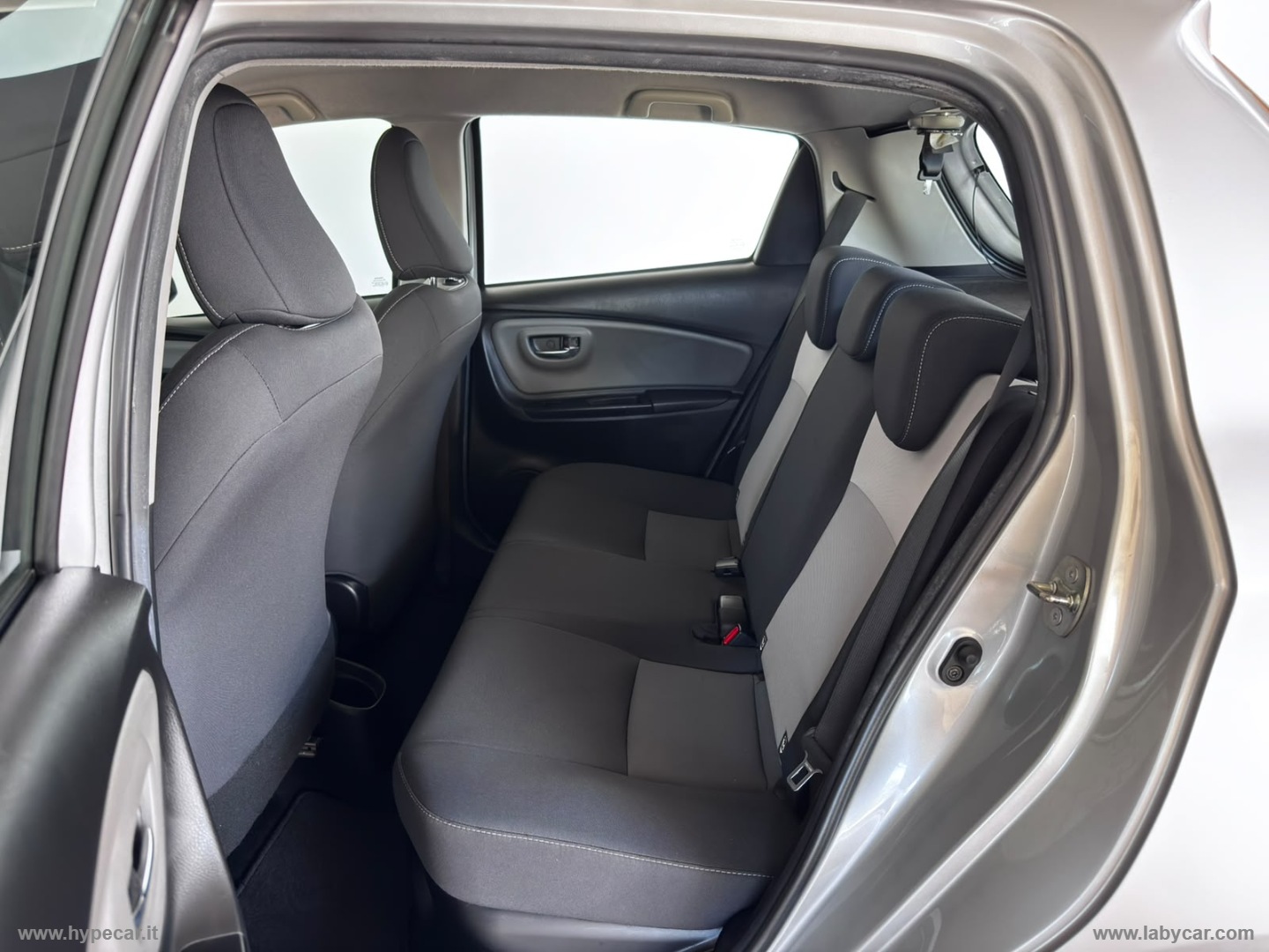 Yaris 1.5 Hybrid 5p. Active - immagine 15