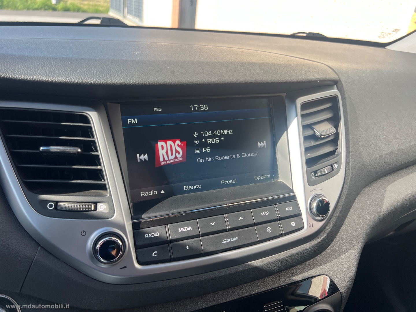 Tucson 2.0 CRDi 4WD XPossible SOLO KM.101000 TAGLIANDATI - immagine 15