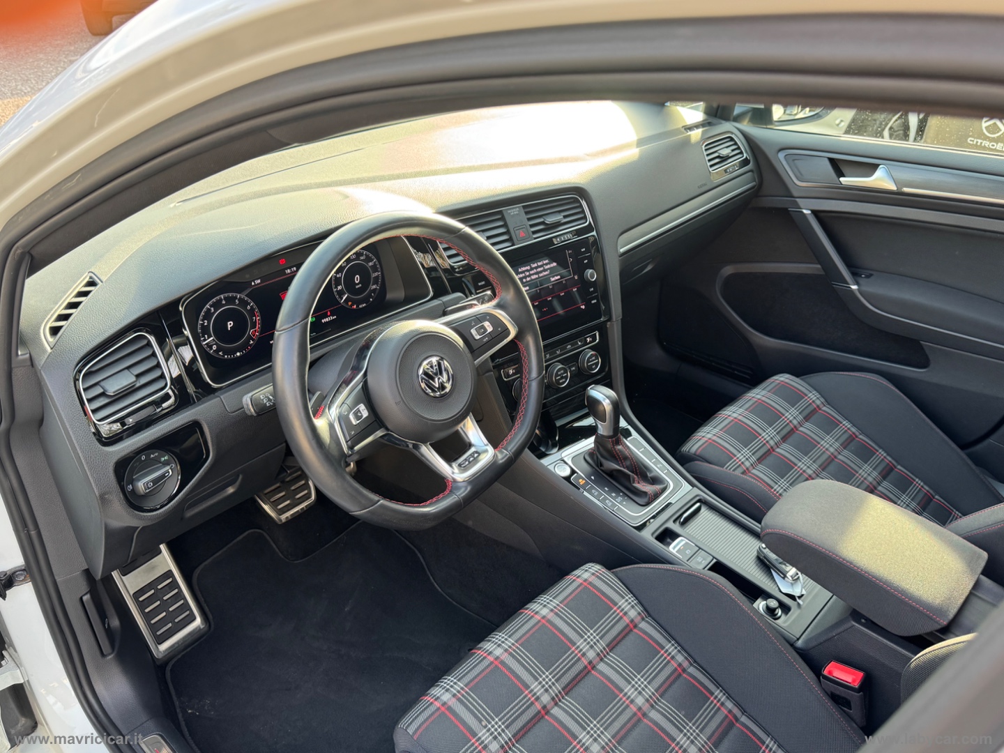 Golf GTI Perf. 2.0 245CV TSI DSG 5p. BMT - immagine 15