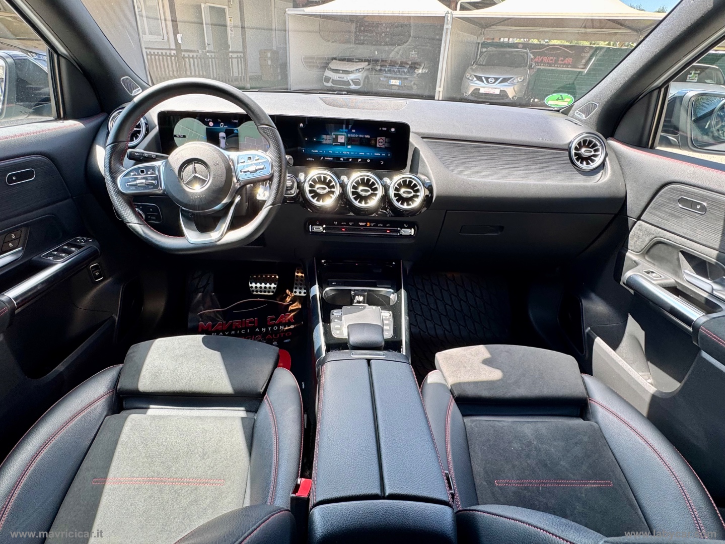 GLA 220 d Automatic 4Matic Premium - immagine 15