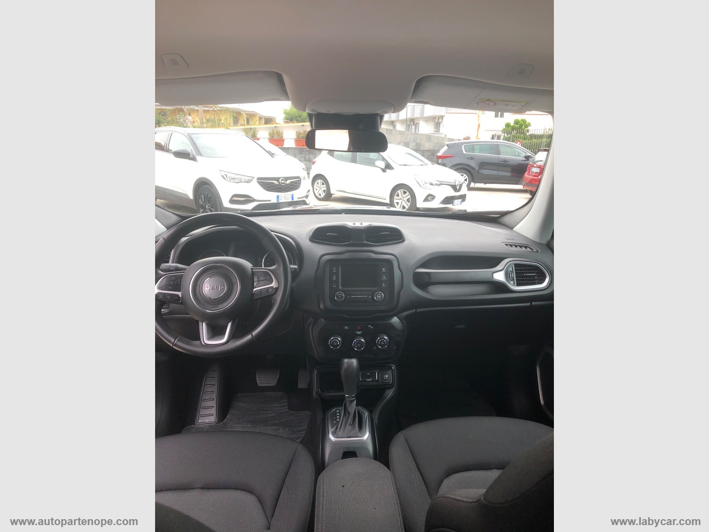 Renegade 1.3 T4 DDCT Longitude - immagine 15