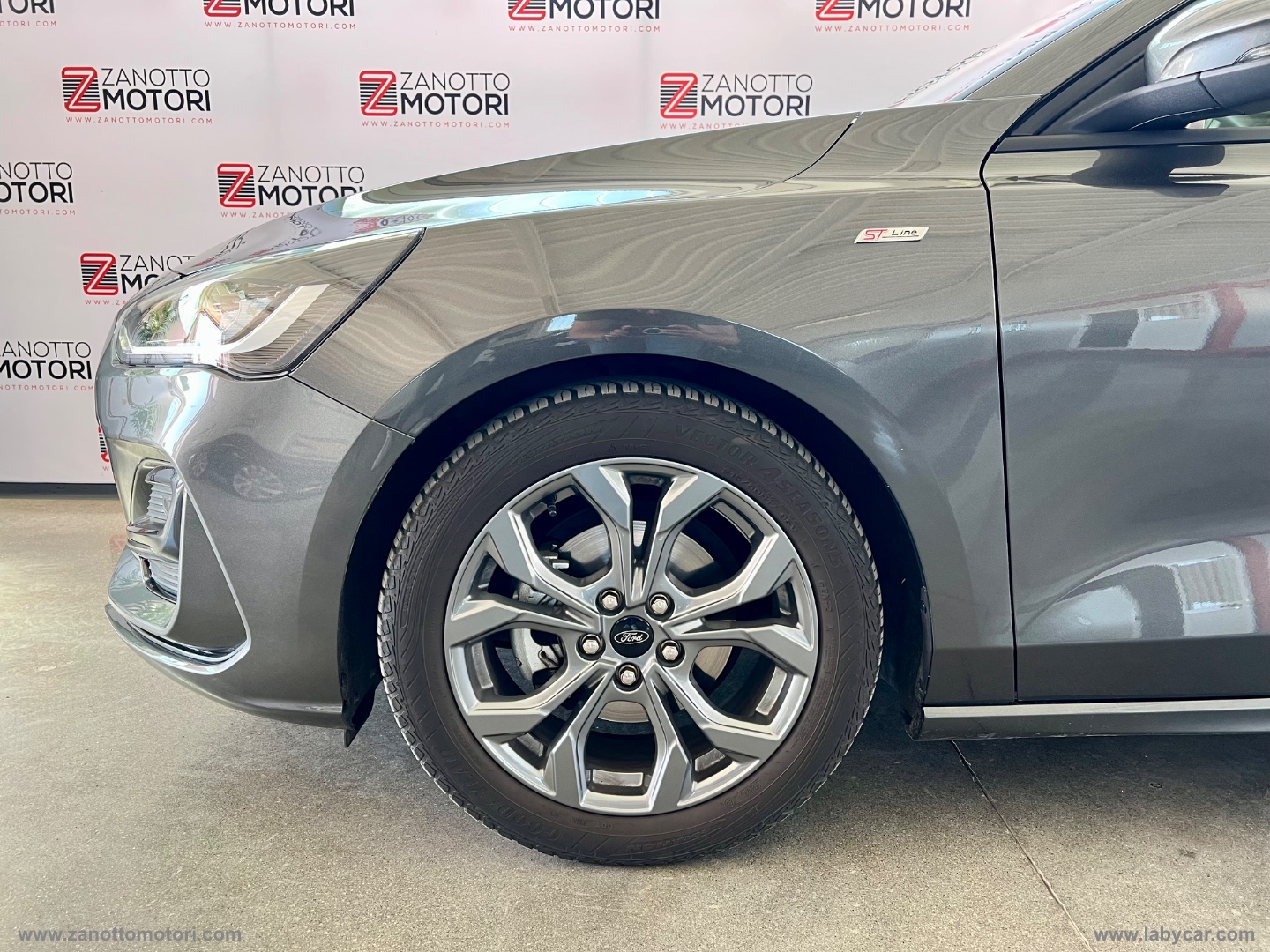 Focus 1.0 EcoB. Hybrid 125CV 5p. Tit.Ed. - immagine 15