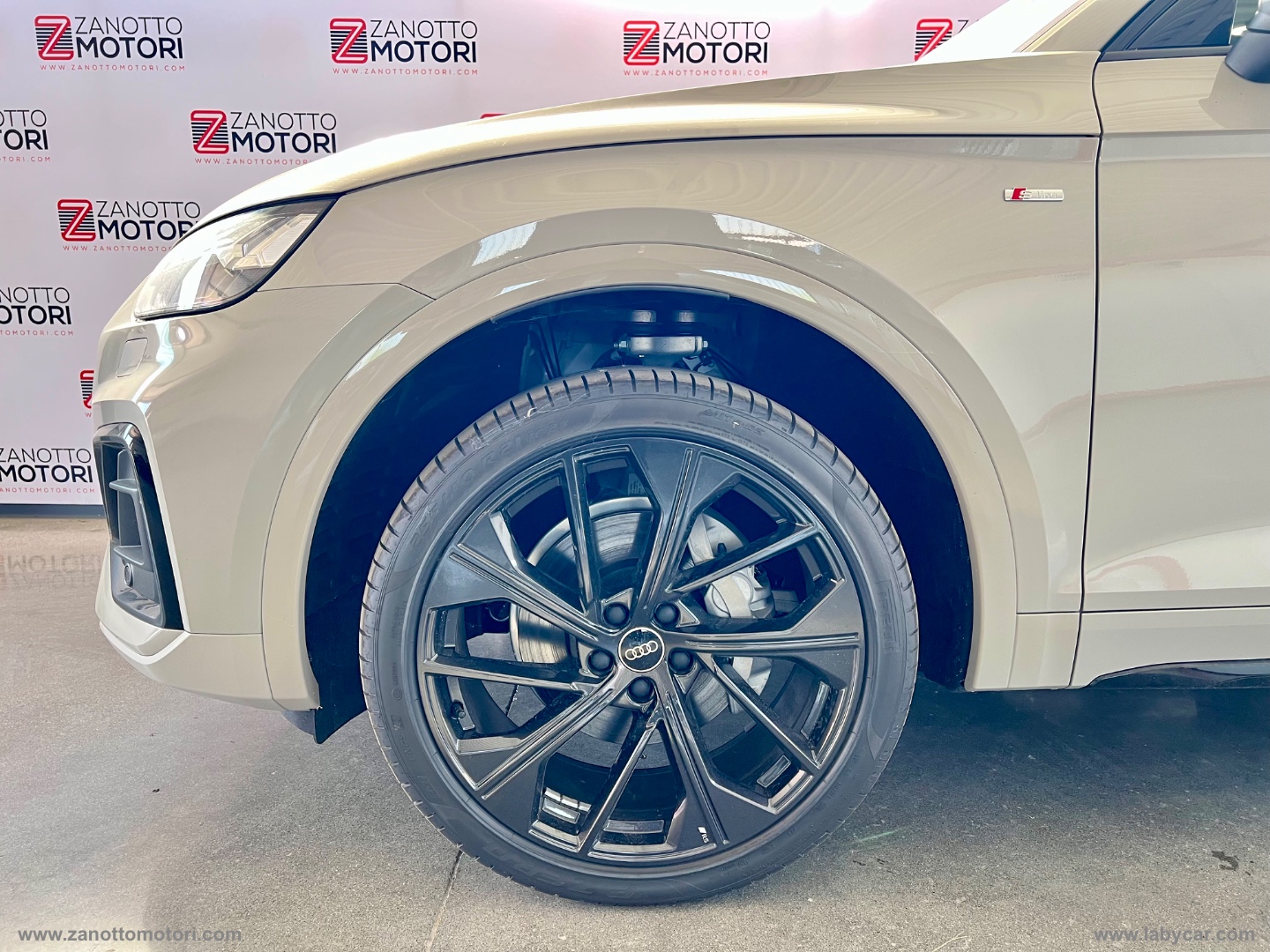 Q5 SPB 40 TDI QUATTRO S tr. Identity Black PREZZO REALE - immagine 15