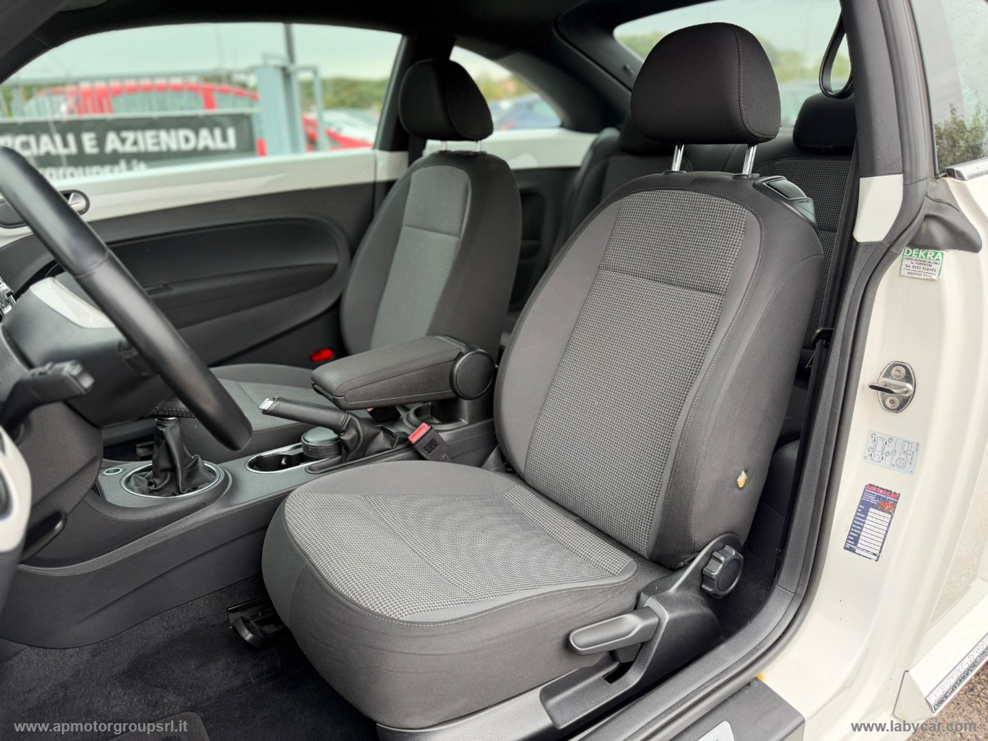 Maggiolino 1.6 TDI Design - immagine 15