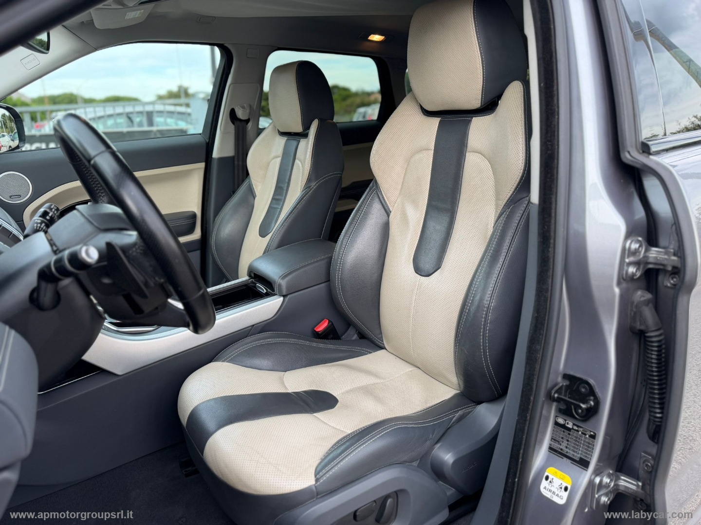 RR Evoque 2.2 TD4 150CV HSE Dynamic - immagine 15
