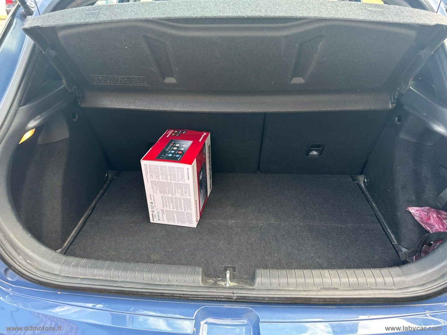 i20 1.2 84 CV 5p. Econext Comfort NEOPATENTATI/GPL - immagine 15