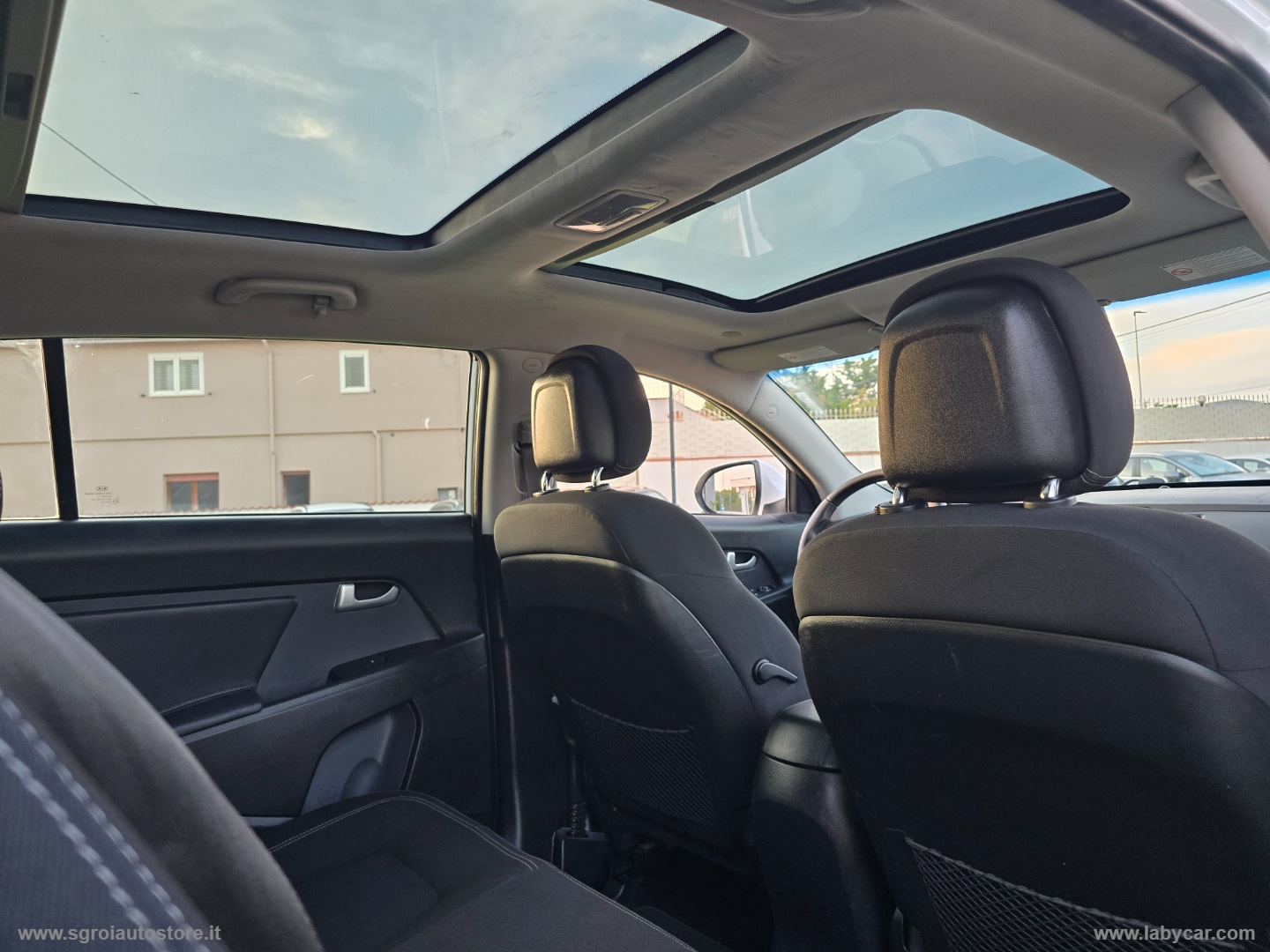 Sportage 1.7 CRDI 2WD Class TETTO PANORAMICO APRIBILE - immagine 15