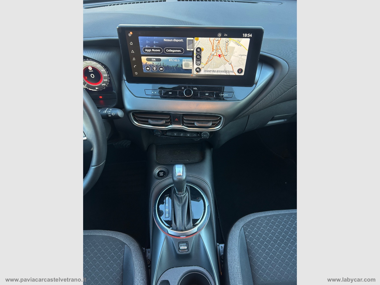 Juke 1.0 DIG-T 114 CV DCT Tekna - immagine 15