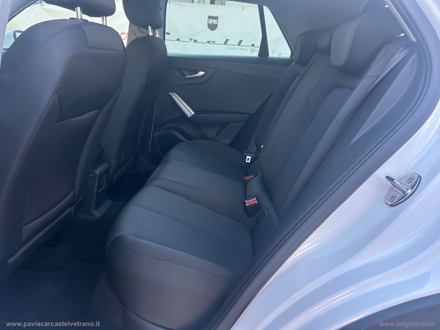 Q2 30 TDI S tronic Identity Black - immagine 15