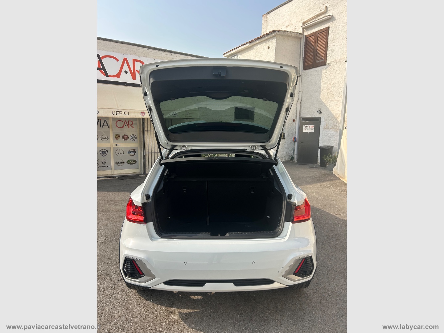 A1 citycarver 30 TFSI S tronic Admired - immagine 15