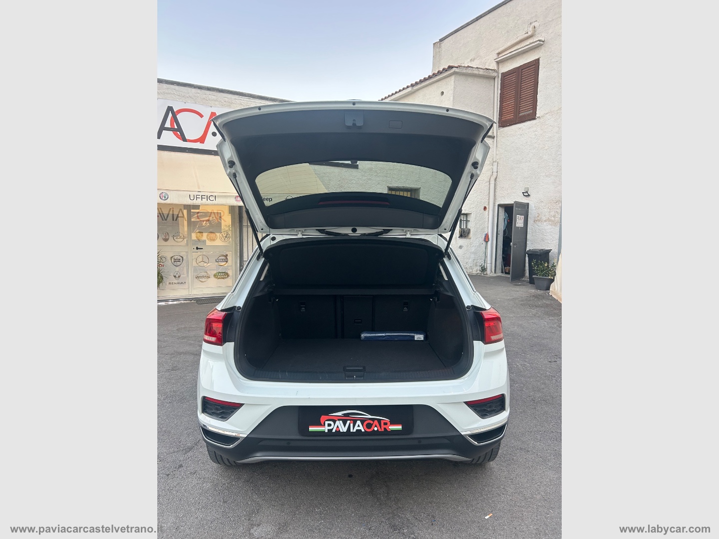 T-Roc 1.6 TDI SCR Advanced BlueMot.Tech. - immagine 15