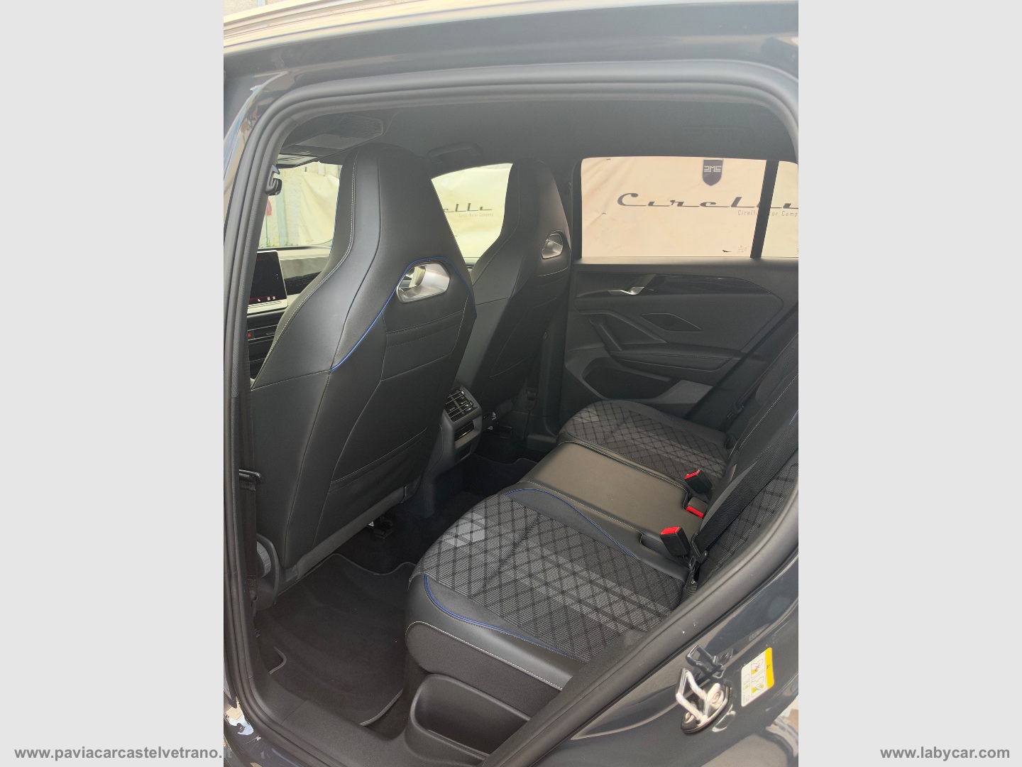 Tiguan 2.0 TDI 150 CV DSG R-Line - immagine 15