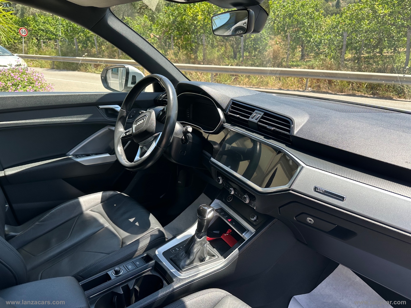 Q3 35 TDI S tronic Business Advanced - immagine 15