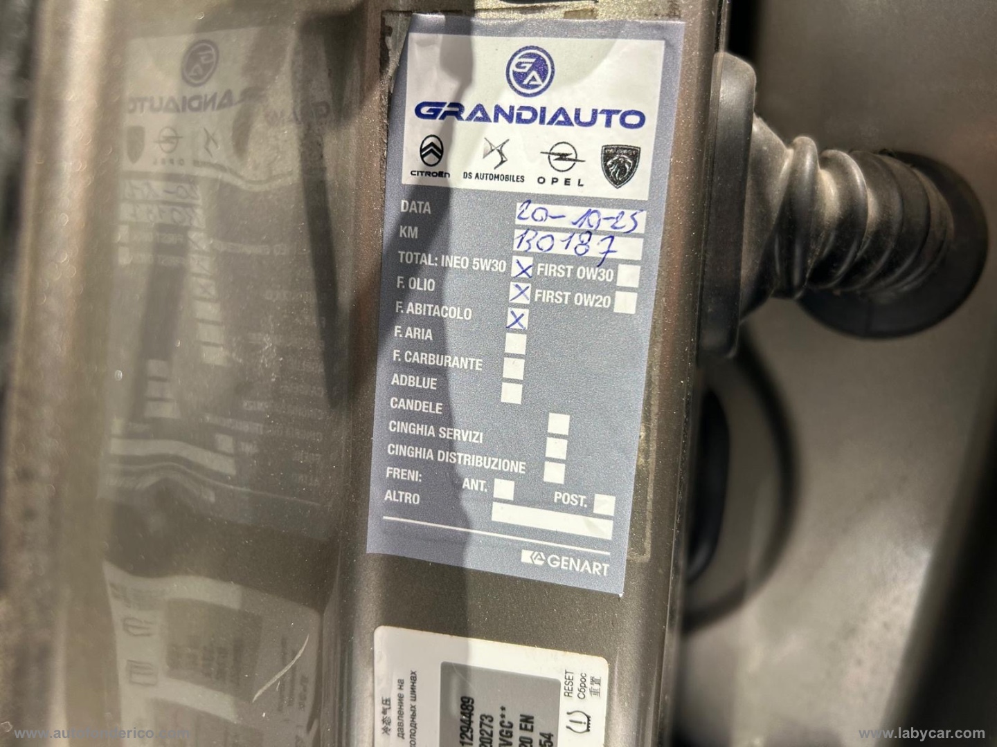 3008 1.6 HDi 112 CV Business - immagine 15