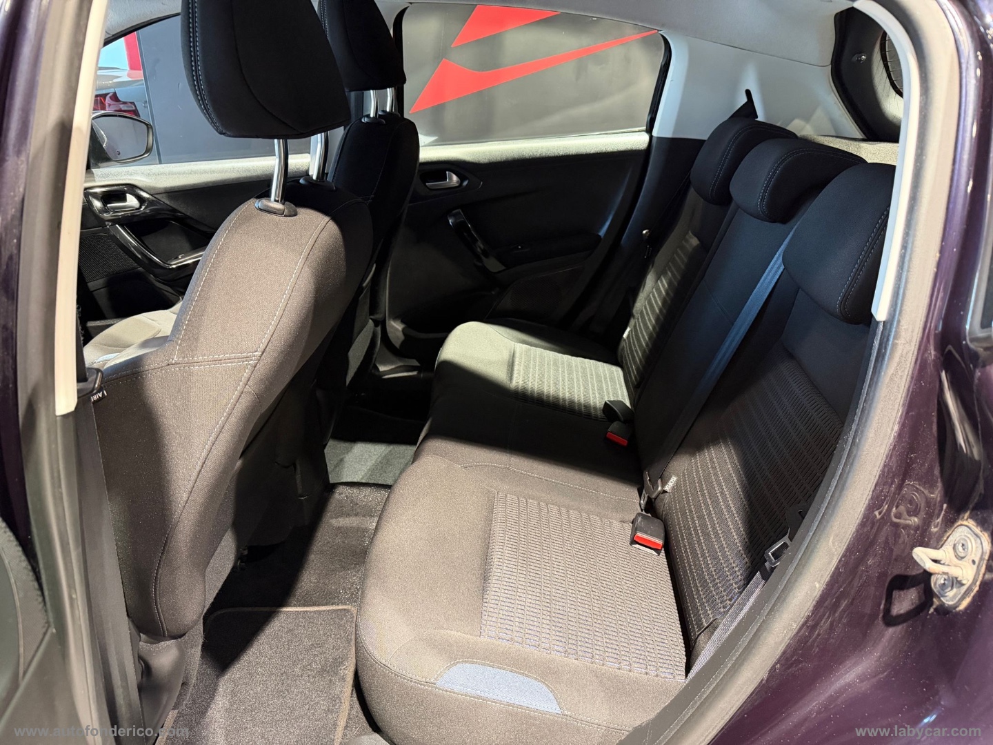 208 1.6 e-HDi 92 CV S&S 5p. Allure - immagine 15