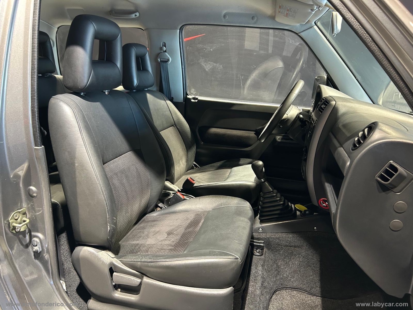 Jimny 1.3 4WD JLX - immagine 15