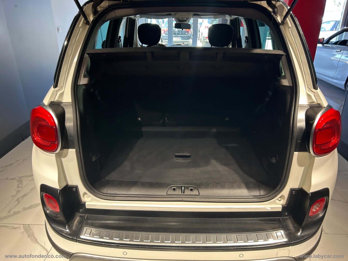 500L 1.6 MJT 105 CV Trekking - immagine 15