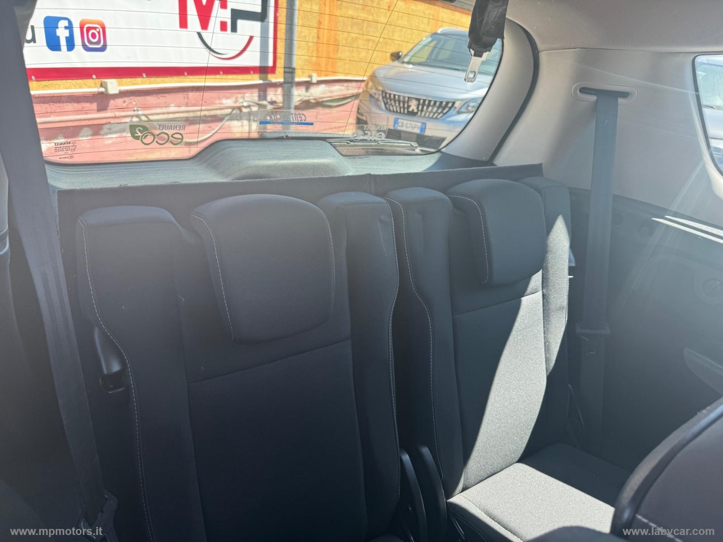 SCENIC LIMITED 7 POSTI 1.5 dCi 110CV - immagine 15