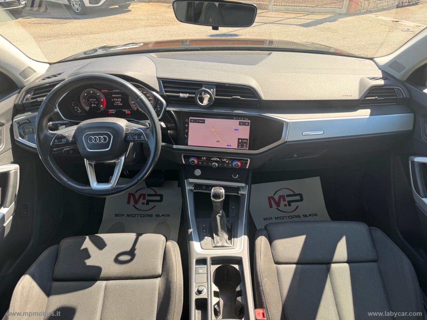 Q3 S-LINE 2.0 TDI 150CV S TRONIC AUTOMATICA - immagine 15