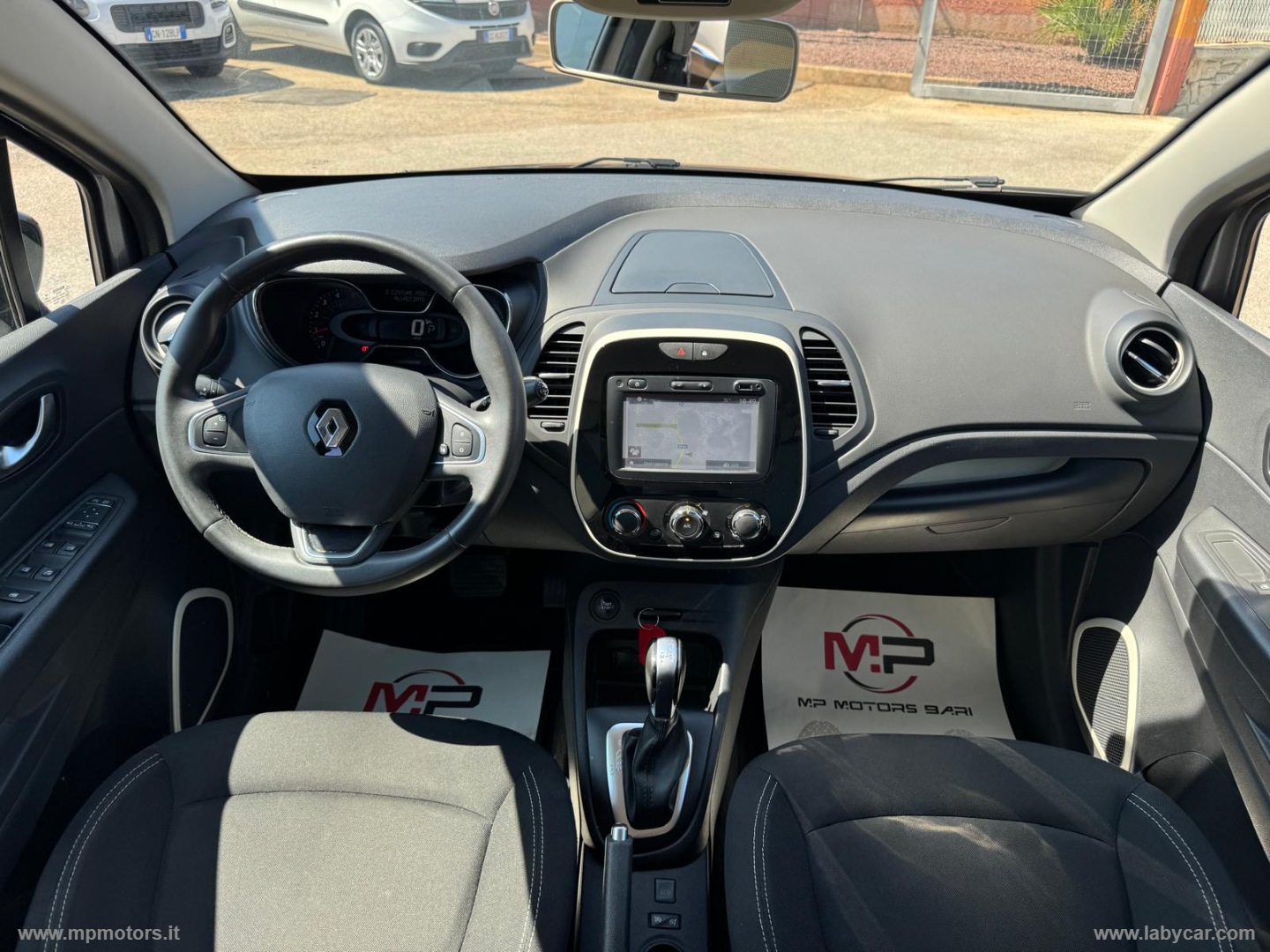 CAPTUR BUSINESS 1.5 DCi 90CV AUTOMATICA - immagine 15