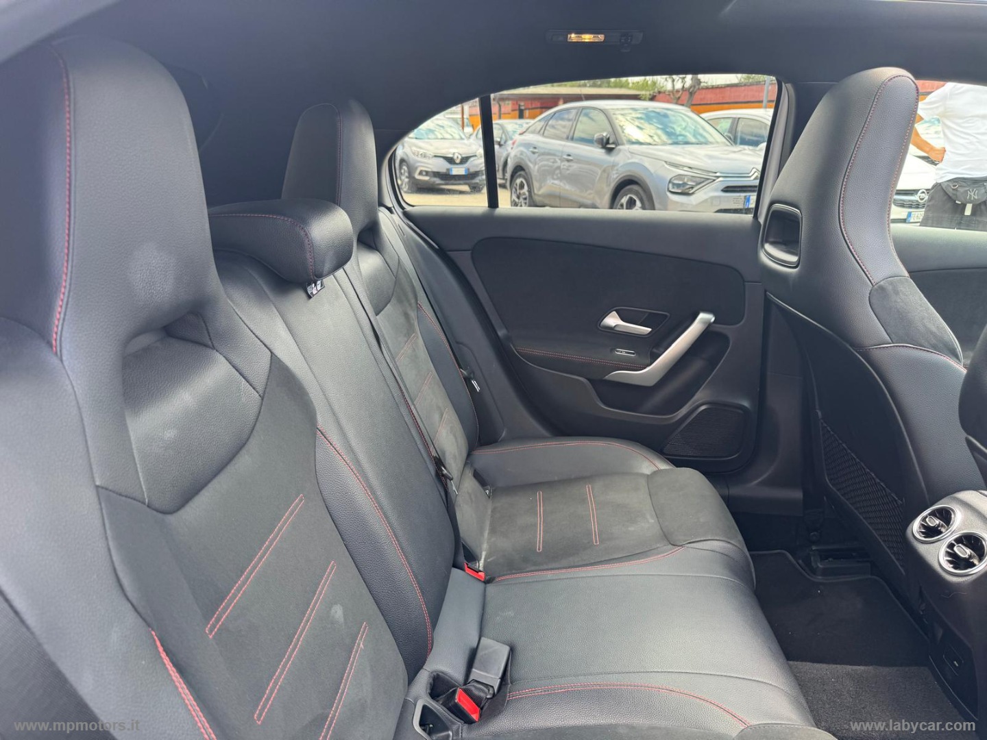 A 200 D PREMIUM AMG LINE AUTOMATICA 2.0 150CV - immagine 15