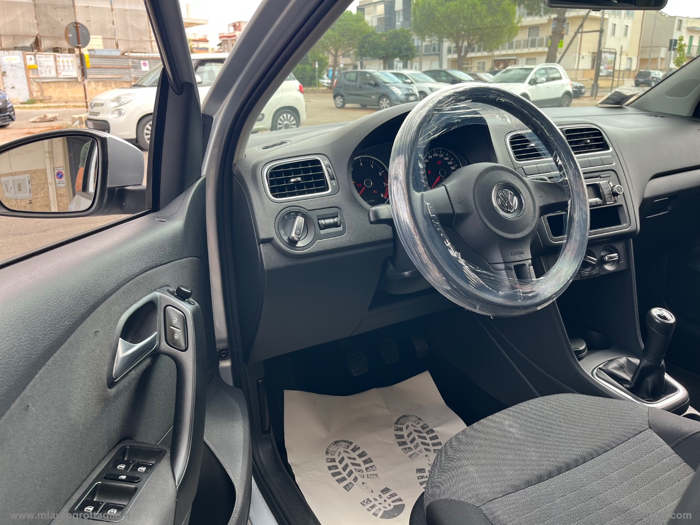 Polo 1.2 70 CV 5p. Comfortline - immagine 15