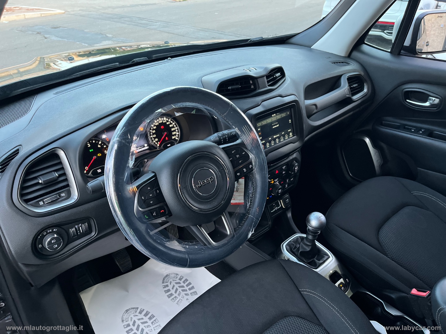 Renegade 1.6 Mjt 120CV Limited - immagine 15