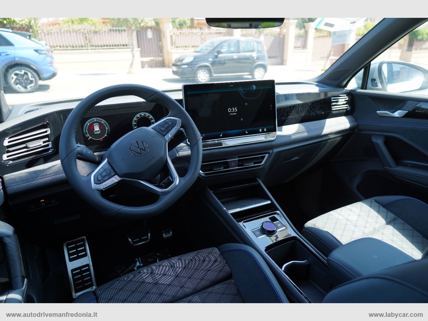 Tiguan 2.0 TDI 150 CV DSG R-Line - immagine 15