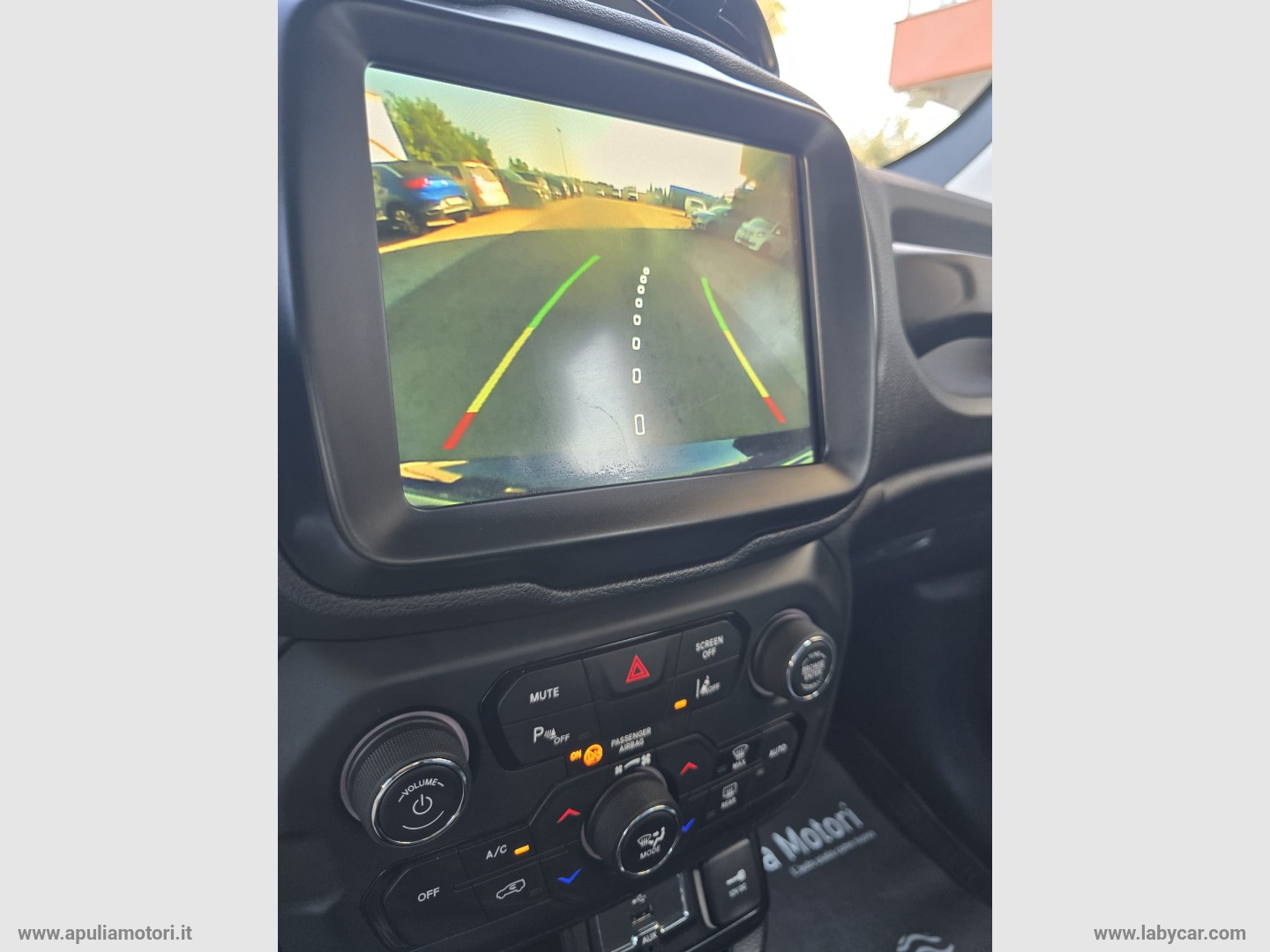 Renegade 1.6 Mjt 130CV Limited FULL LED - immagine 15