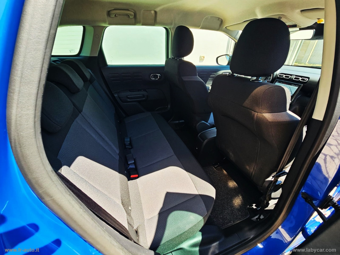 C3 Aircross BlueHDi 120 S&S EAT6 Shine - immagine 15