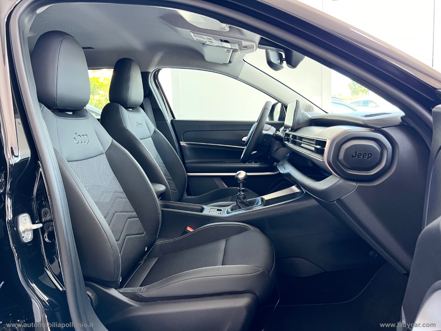 Avenger 1.2 Turbo 100 CV Summit - immagine 15