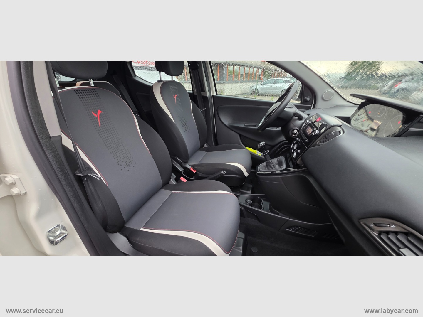Ypsilon 1.2 69 CV 5p. Elefantino - immagine 15