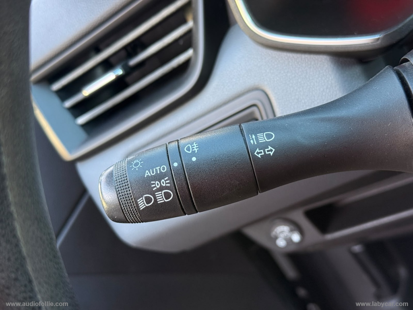 Clio TCe 100 CV GPL Life - immagine 15