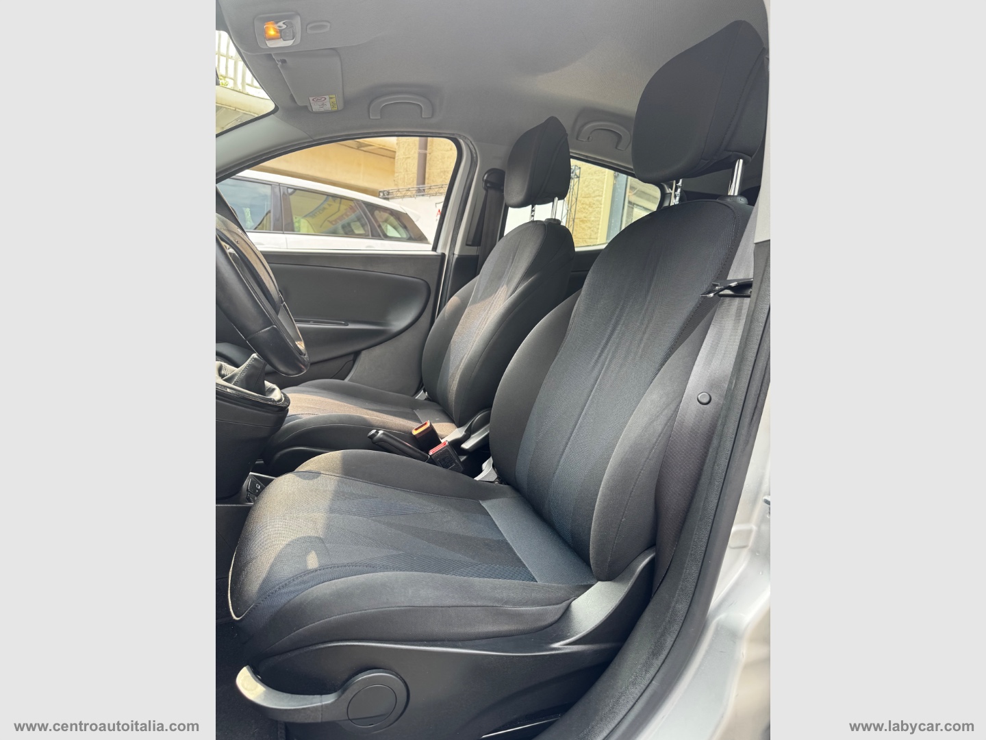 Ypsilon 1.2 69 CV 5p. Gold - immagine 15