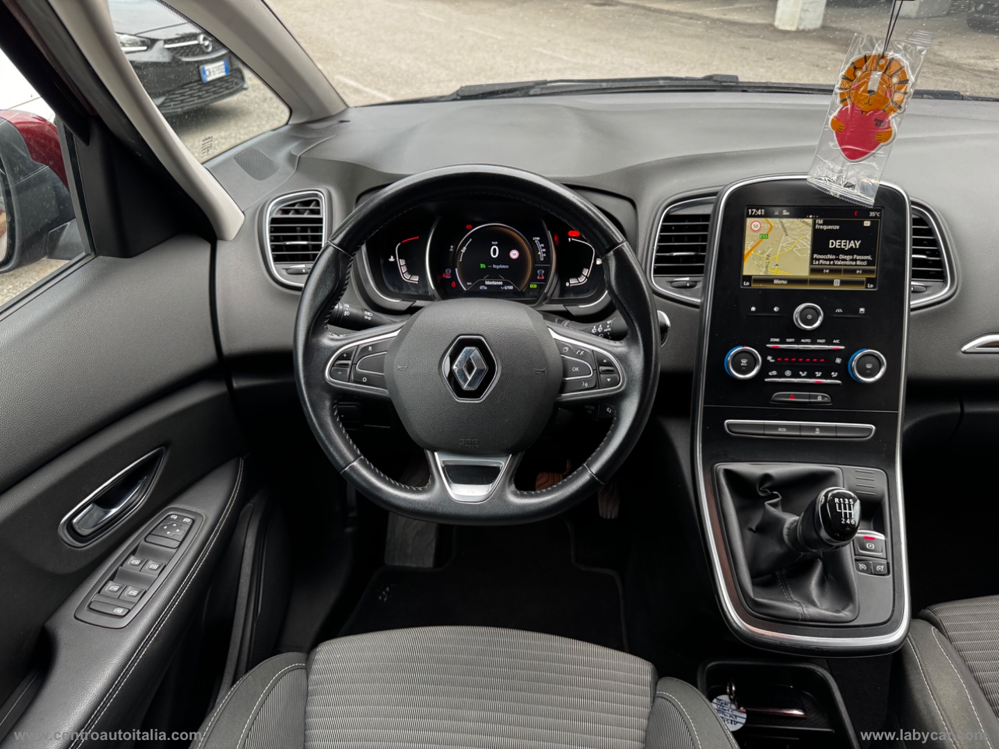 Grand Scénic dCi 8V 110 CV Energy Bose - immagine 15